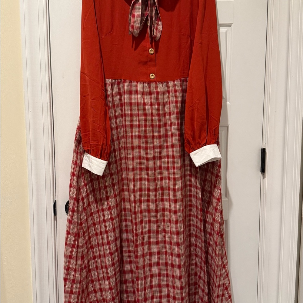 SHEIN Red and White Collar plaid Detail Dress